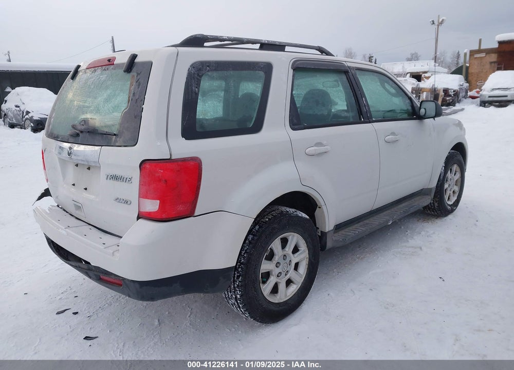 2011 MAZDA TRIBUTE I SPORT VIN: 4F2CY9C70BKM04054