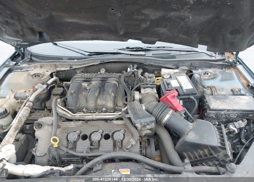 2011 FORD FUSION VIN: 3FAHP0JG9BR279841