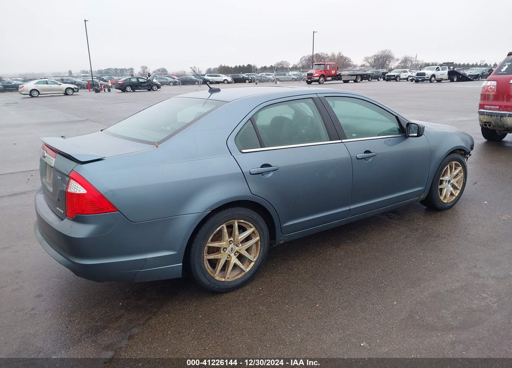 2011 FORD FUSION VIN: 3FAHP0JG9BR279841