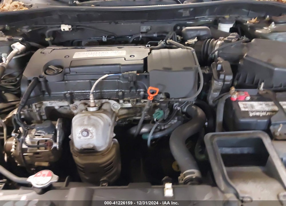 2015 HONDA ACCORD VIN: 1HGCR2F38FA056756