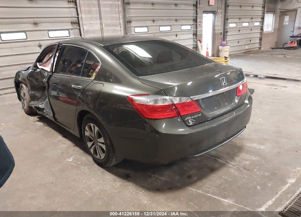 2015 HONDA ACCORD VIN: 1HGCR2F38FA056756