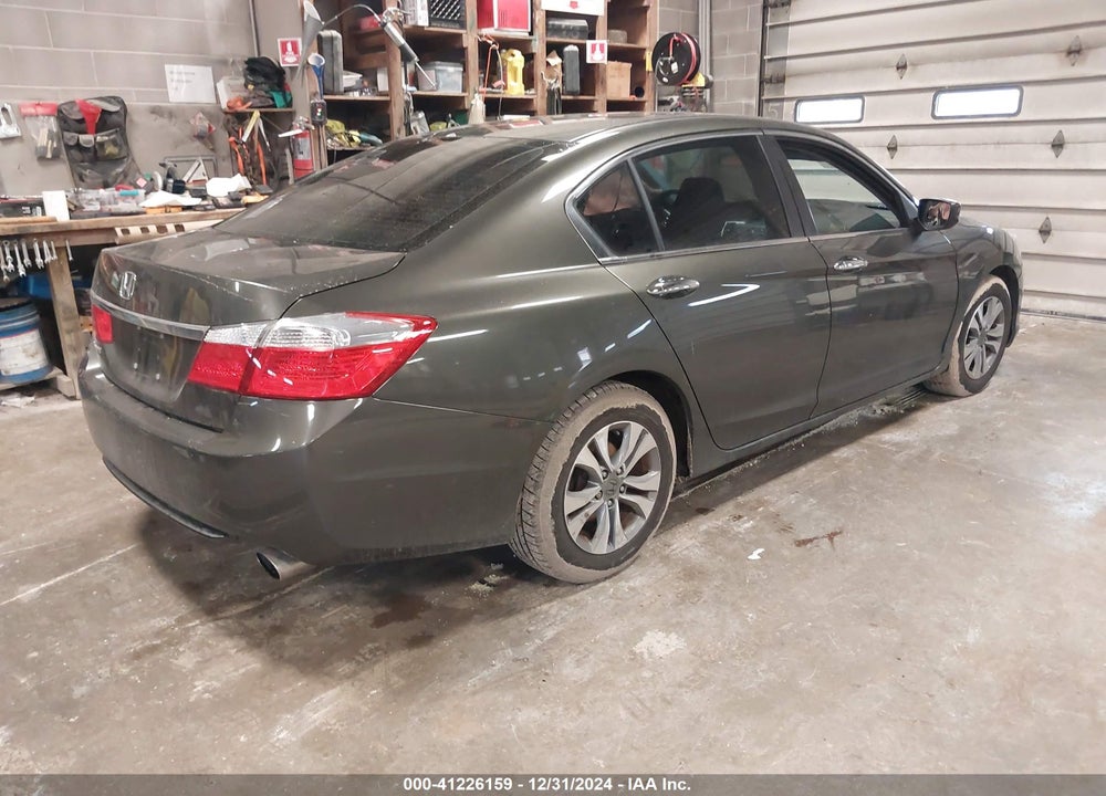 2015 HONDA ACCORD VIN: 1HGCR2F38FA056756