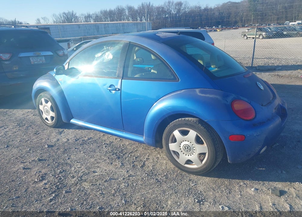 2001 VOLKSWAGEN NEW BEETLE GLS VIN: 3VWCK21C21M451244