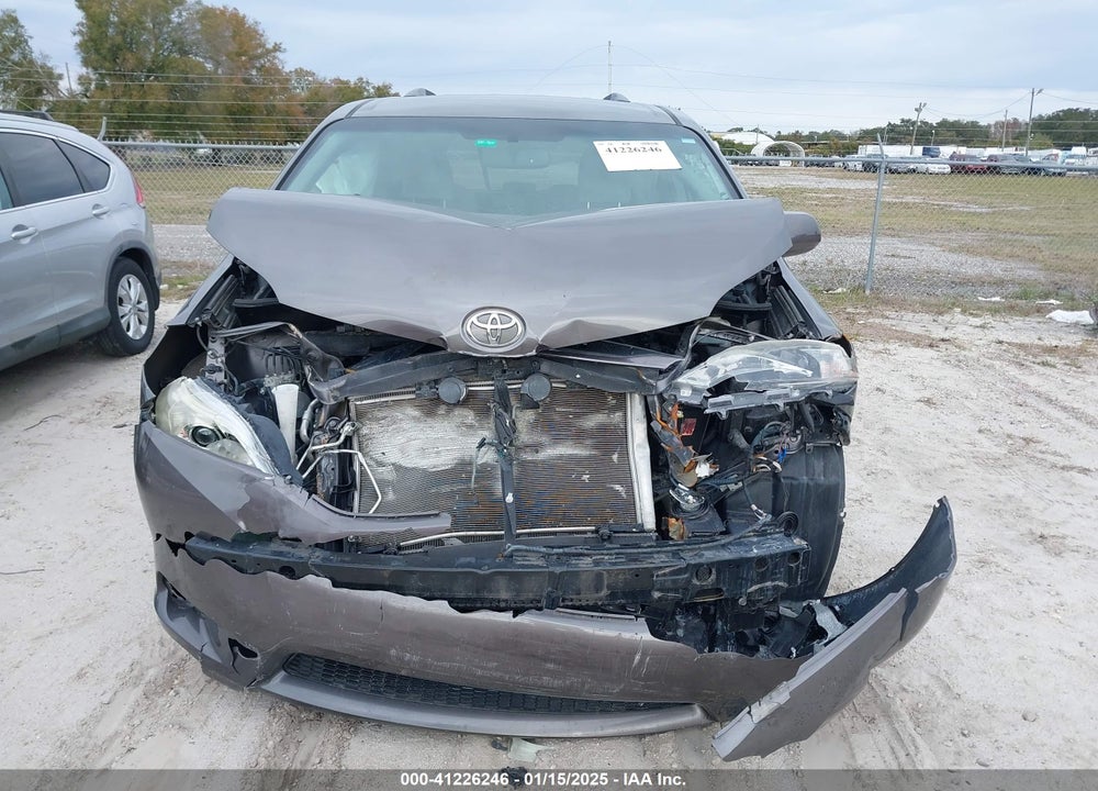 2015 TOYOTA SIENNA LE 8 PASSENGER VIN: 5TDKK3DC2FS617284