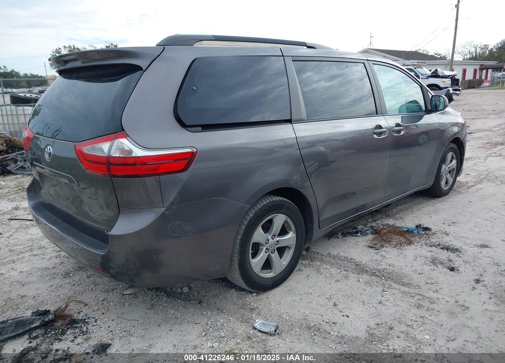 2015 TOYOTA SIENNA LE 8 PASSENGER VIN: 5TDKK3DC2FS617284
