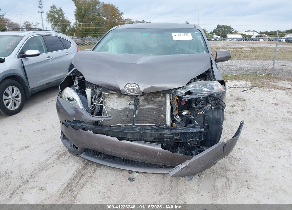 2015 TOYOTA SIENNA LE 8 PASSENGER VIN: 5TDKK3DC2FS617284