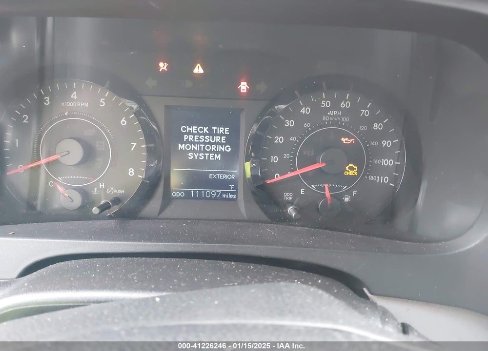 2015 TOYOTA SIENNA LE 8 PASSENGER VIN: 5TDKK3DC2FS617284