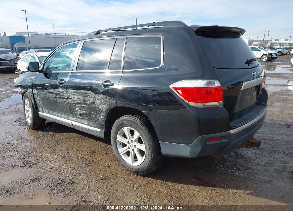 2011 TOYOTA HIGHLANDER SE V6 VIN: 5TDBK3EH8BS042516