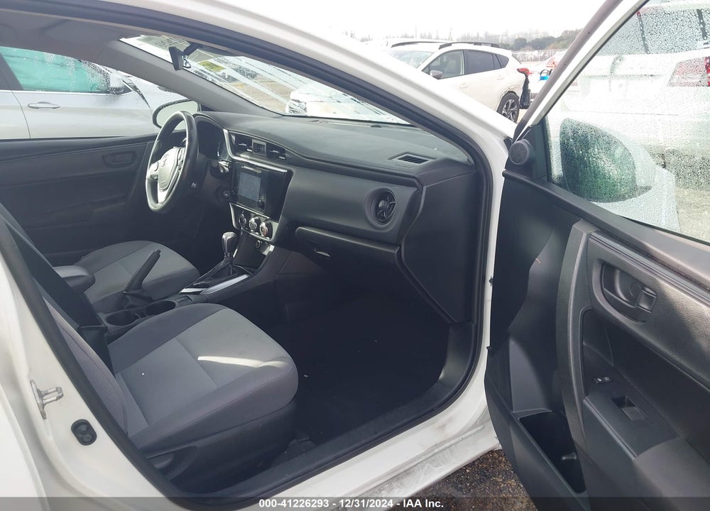 2018 TOYOTA COROLLA VIN: 2T1BURHE9JC017551