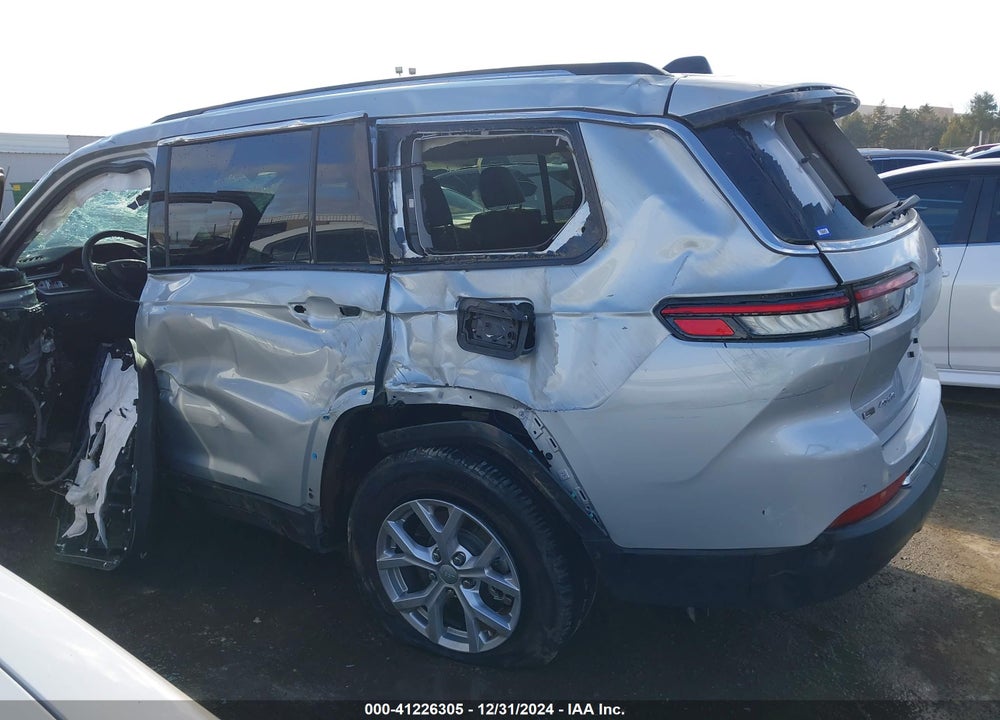 2022 JEEP GRAND CHEROKEE L VIN: 1C4RJKBG1N8580636
