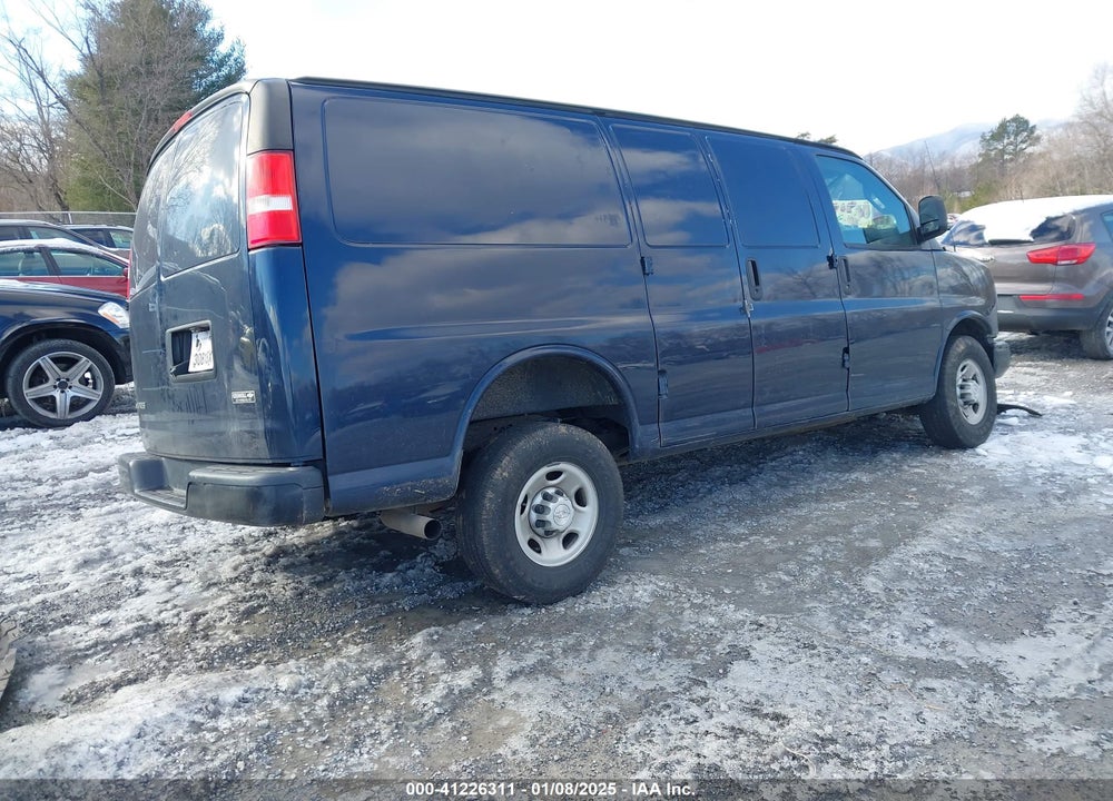2020 CHEVROLET EXPRESS CARGO RWD 2500 REGULAR WHEELBASE WT VIN: 1GCWGAFP0L1154433