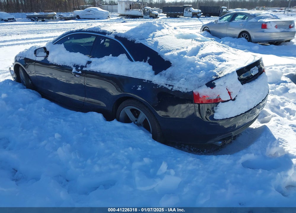 2010 AUDI A5 2.0T PREMIUM VIN: WAULFAFR8AA083029