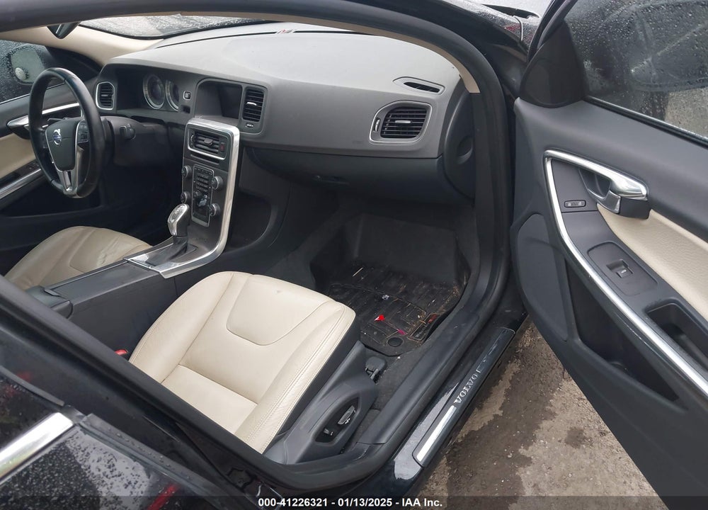 2013 VOLVO S60 T5 VIN: YV1612FH5D1222222