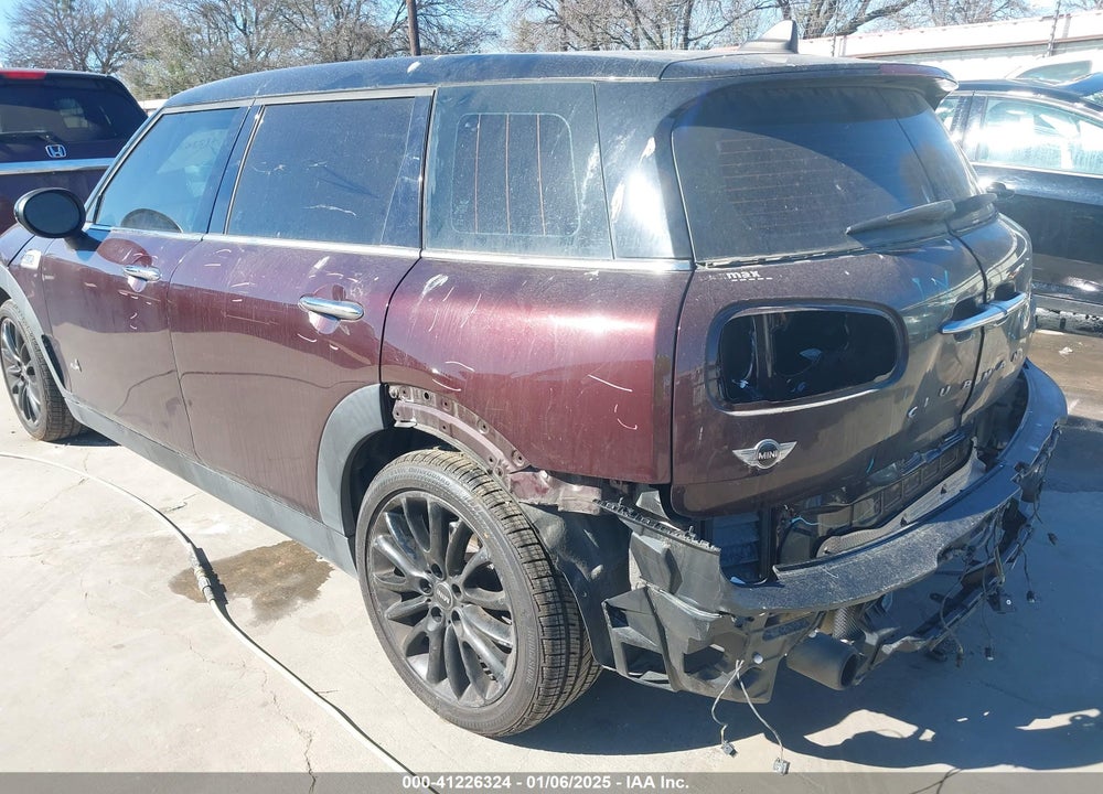 2017 MINI CLUBMAN COOPER S VIN: WMWLU5C57H2E81144