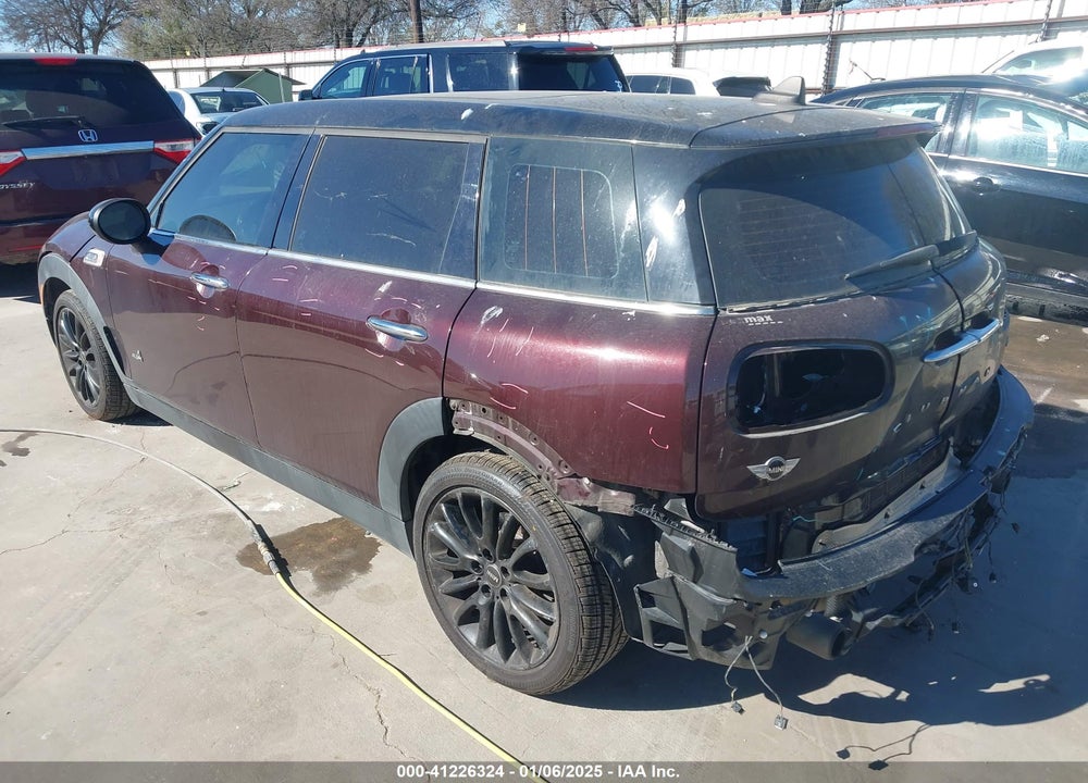 2017 MINI CLUBMAN COOPER S VIN: WMWLU5C57H2E81144