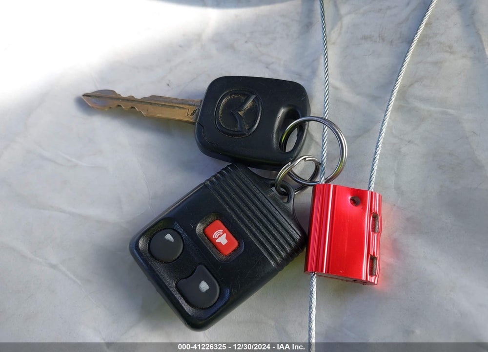 2001 MAZDA TRIBUTE ES V6/LX V6 VIN: 4F2CU08161KM20818