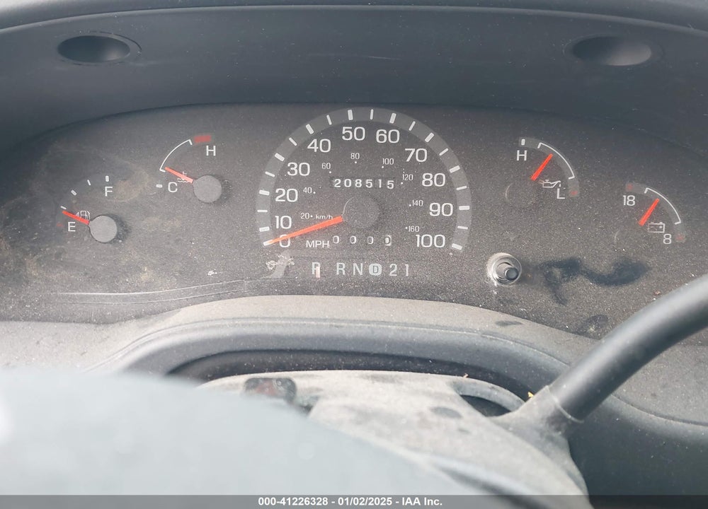 2002 FORD E-150 XL/XLT VIN: 1FMRE11L72HB38481