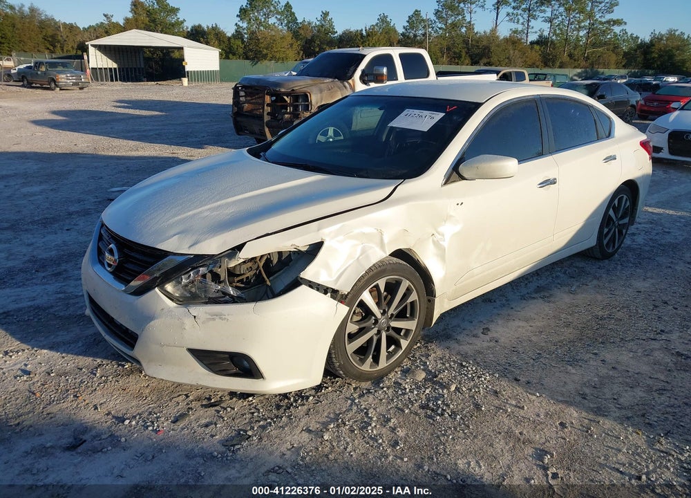 2017 NISSAN ALTIMA VIN: 1N4AL3AP1HC156590