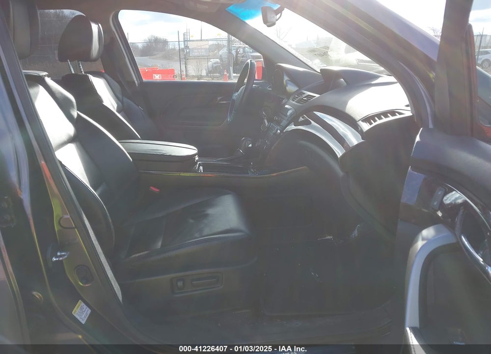 2010 ACURA MDX TECHNOLOGY PACKAGE VIN: 2HNYD2H63AH528179