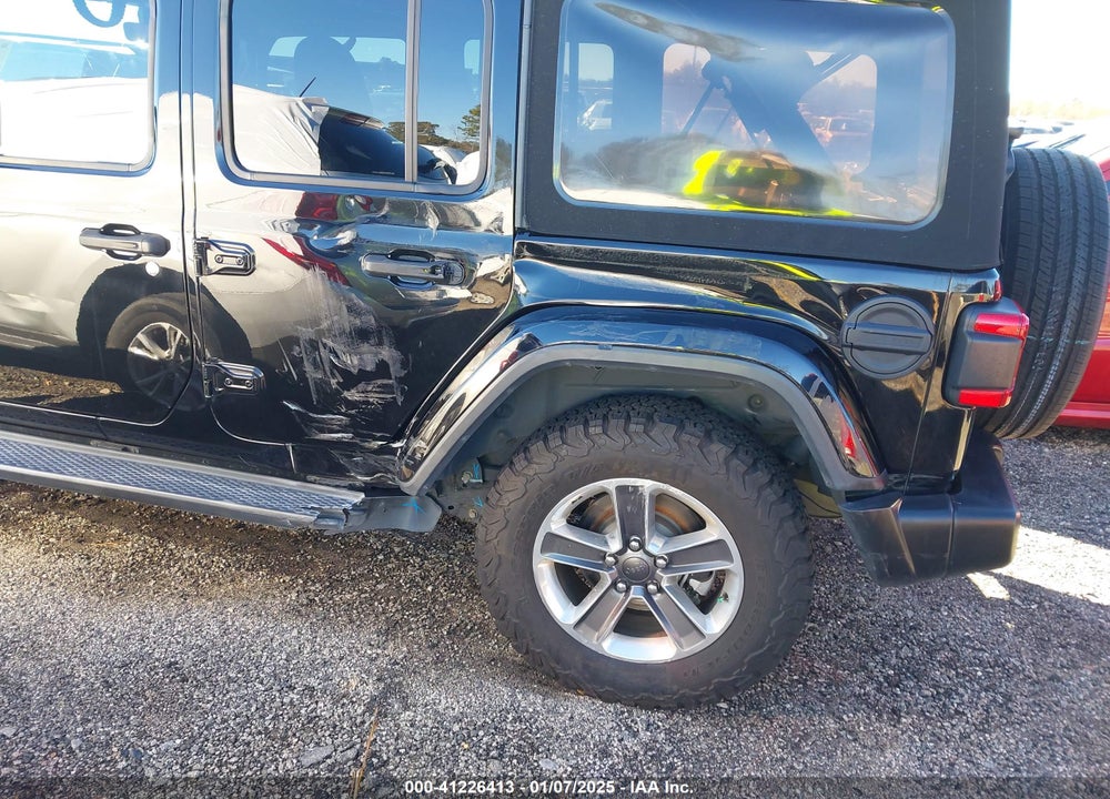 2020 JEEP WRANGLER UNLIMITED SAHARA 4X4 VIN: 1C4HJXEG2LW243468