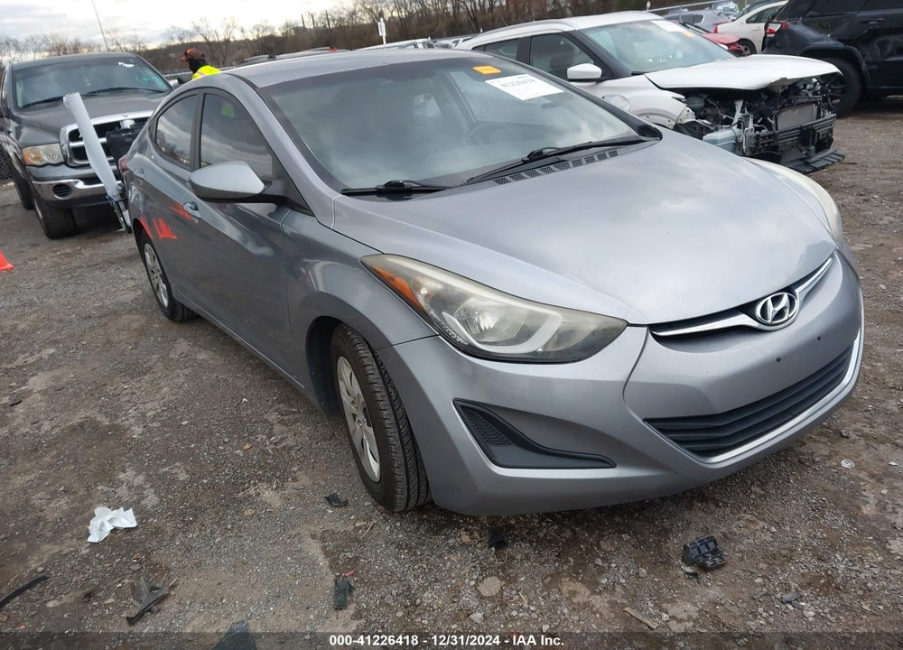 2016 HYUNDAI ELANTRA SE VIN: 5NPDH4AE6GH706642