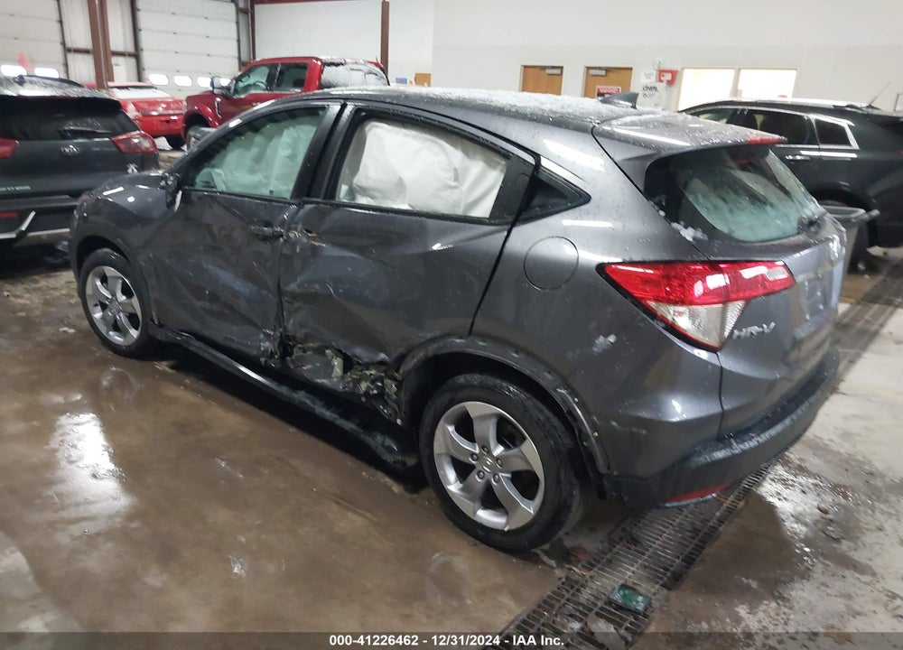 2022 HONDA HR-V AWD LX VIN: 3CZRU6H34NM701054