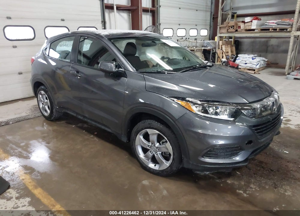 2022 HONDA HR-V AWD LX VIN: 3CZRU6H34NM701054