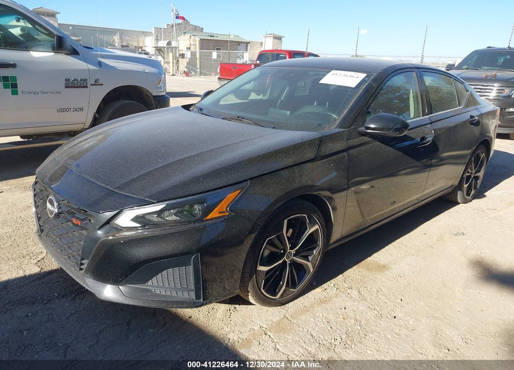 2023 NISSAN ALTIMA SR FWD VIN: 1N4BL4CV2PN349498