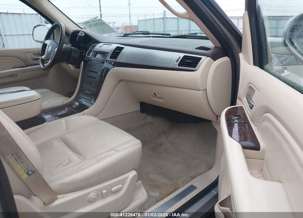 2007 CADILLAC ESCALADE STANDARD VIN: 1GYFK63867R212815