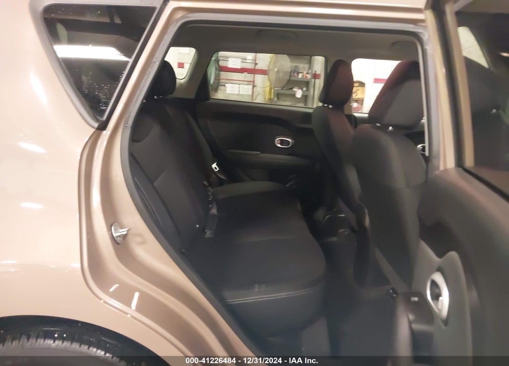 2015 KIA SOUL VIN: KNDJN2A24F7159198
