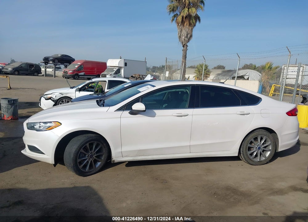 2017 FORD FUSION VIN: 3FA6P0H73HR108718
