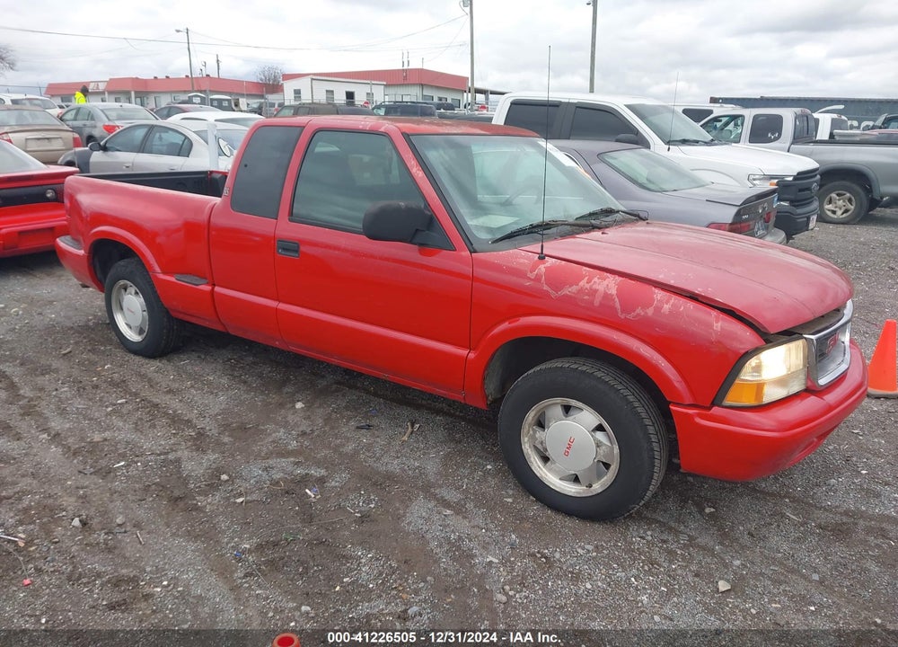 2002 GMC SONOMA SLS VIN: 1GTCS195928119665