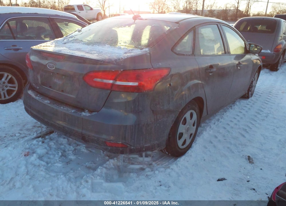 2018 FORD FOCUS S VIN: 1FADP3E2XJL243698