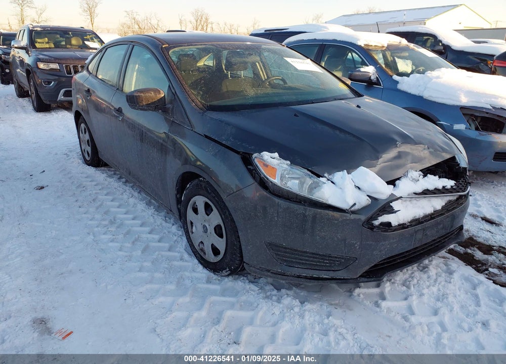 2018 FORD FOCUS S VIN: 1FADP3E2XJL243698