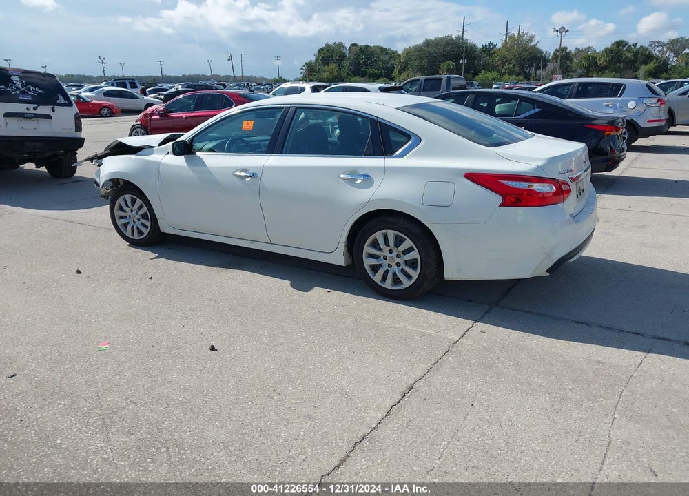 2017 NISSAN ALTIMA VIN: 1N4AL3AP8HN321524