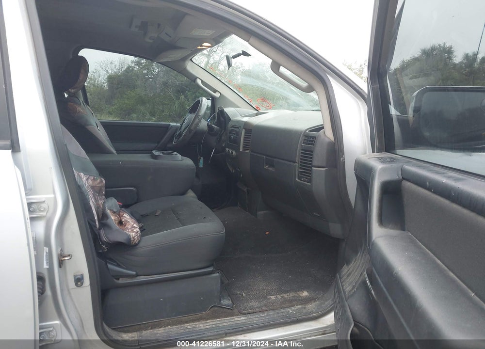 2013 NISSAN TITAN S VIN: 1N6BA0EK7DN300527