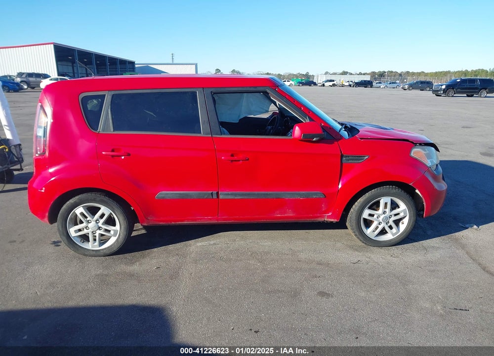 2011 KIA SOUL VIN: KNDJT2A2XB7256230