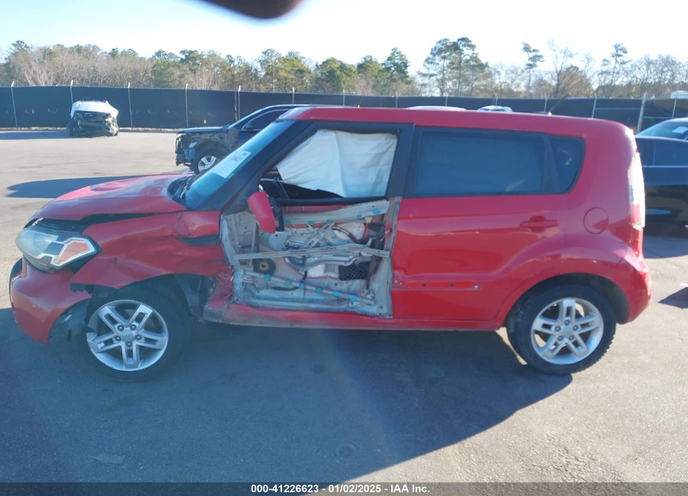 2011 KIA SOUL VIN: KNDJT2A2XB7256230