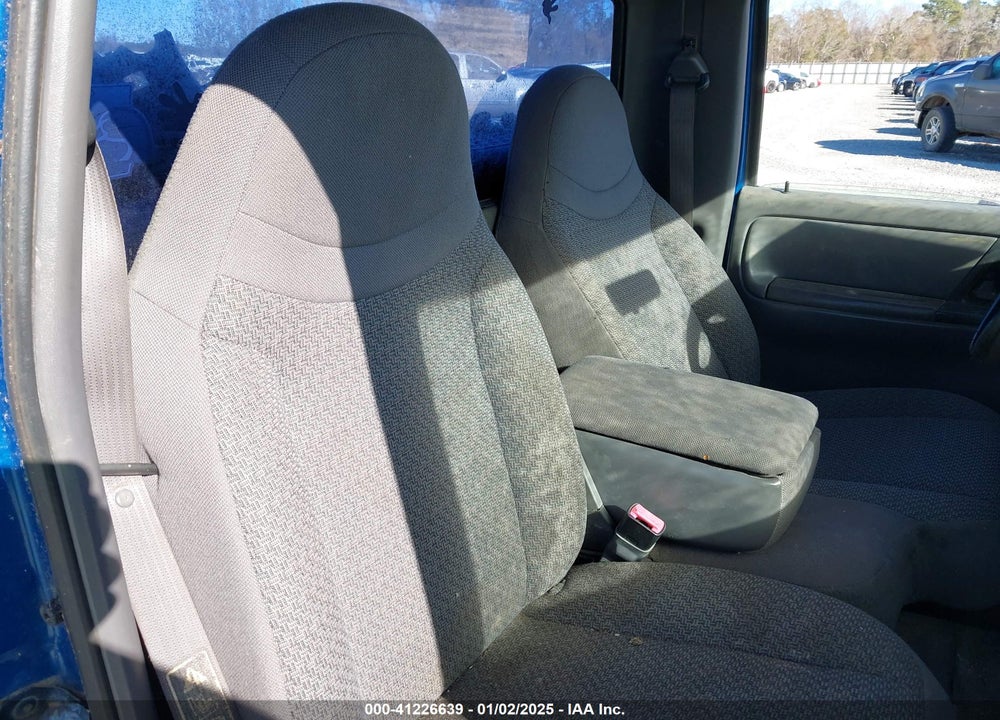2001 FORD RANGER EDGE/XL/XLT VIN: 1FTYR10U11PA73890