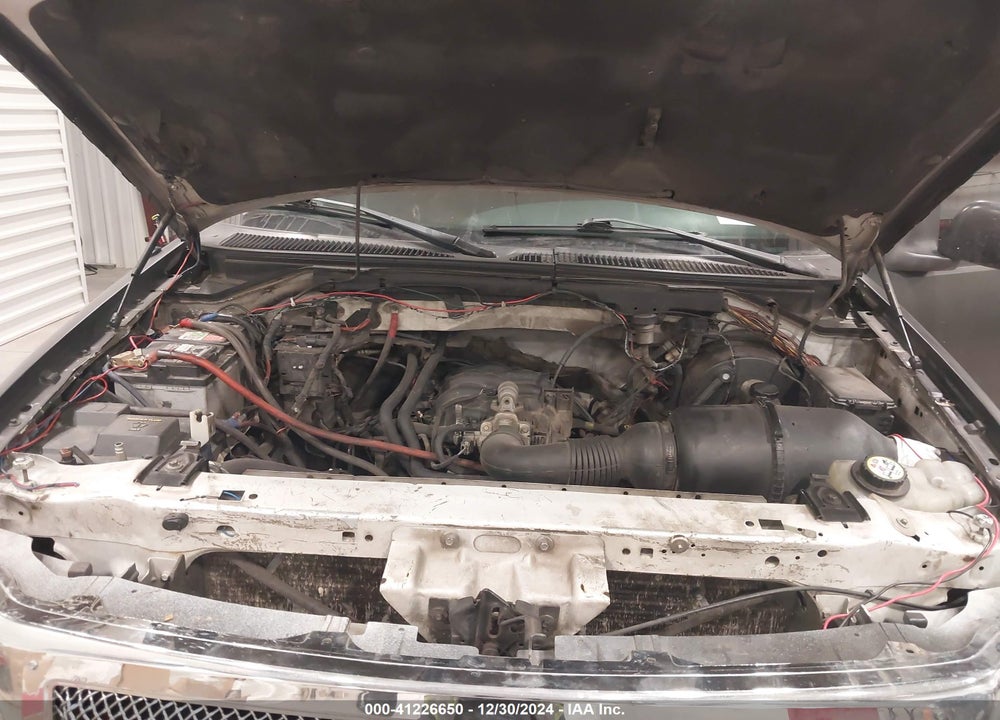 2002 FORD F-150 XL/XLT VIN: 1FTRF17222NB00884