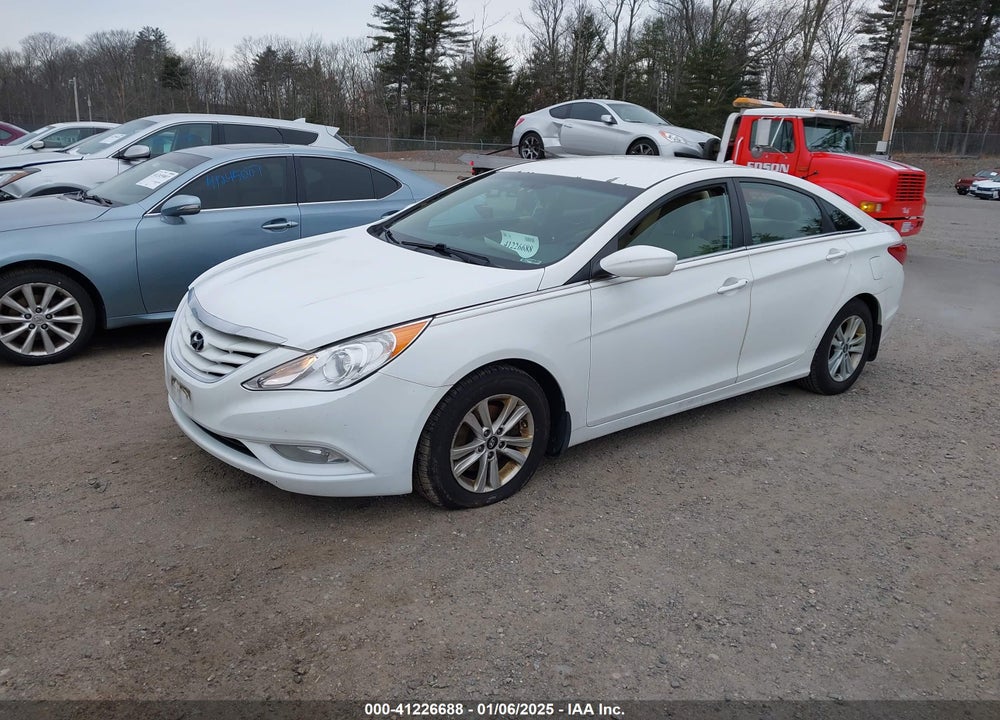 2013 HYUNDAI SONATA VIN: 5NPEB4AC1DH698367