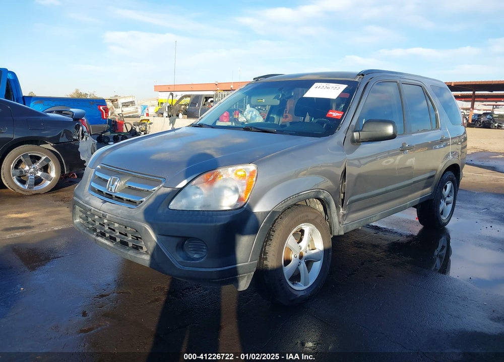 2005 HONDA CR-V LX VIN: JHLRD685X5C010798