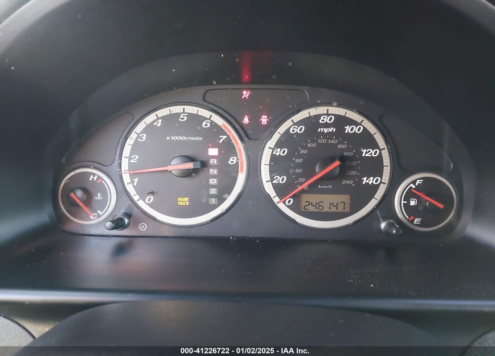 2005 HONDA CR-V LX VIN: JHLRD685X5C010798