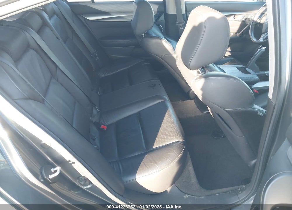 2010 ACURA TL 3.5 VIN: 19UUA8F59AA020972