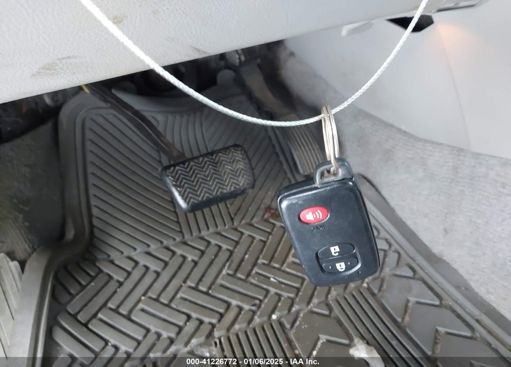 2009 TOYOTA RAV4 LIMITED VIN: 2T3BK31V49W008142