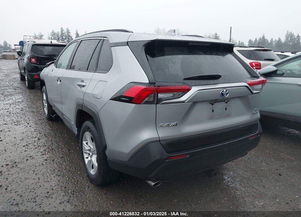 2021 TOYOTA RAV4 HYBRID XLE VIN: 2T3R6RFV1MW012656
