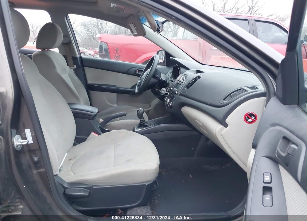2011 KIA FORTE VIN: KNAFU5A25B5405754