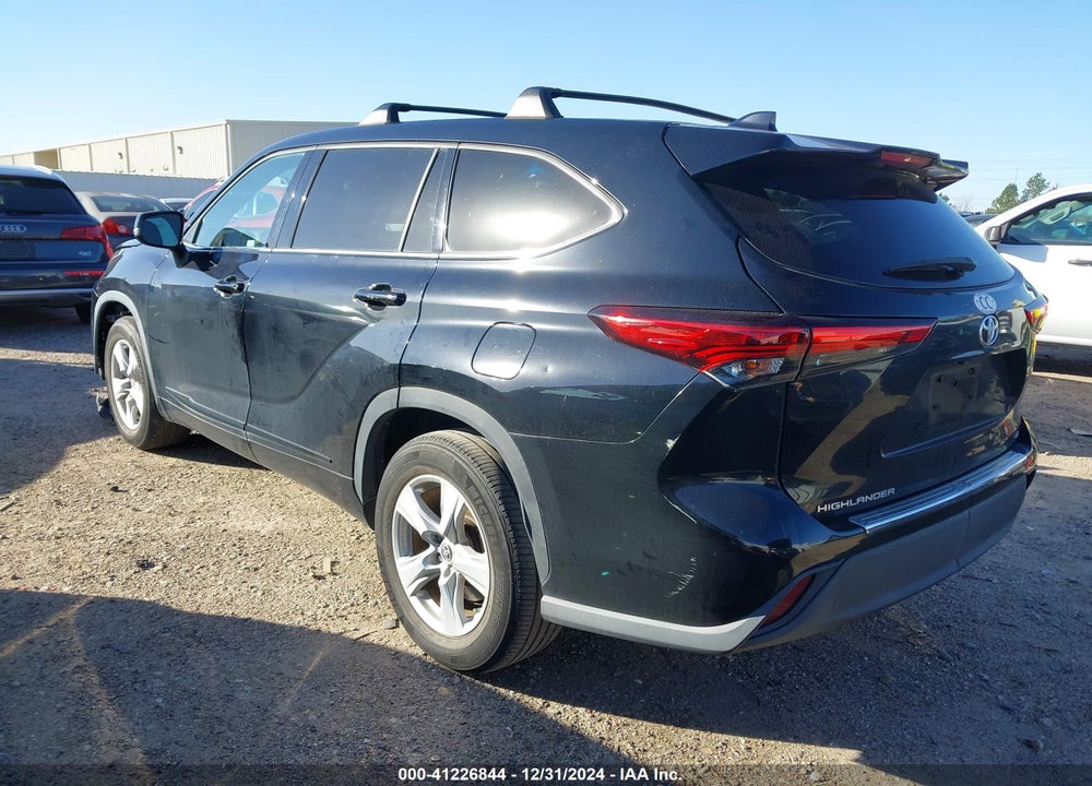 2020 TOYOTA HIGHLANDER LE VIN: 5TDZZRAH6LS512112