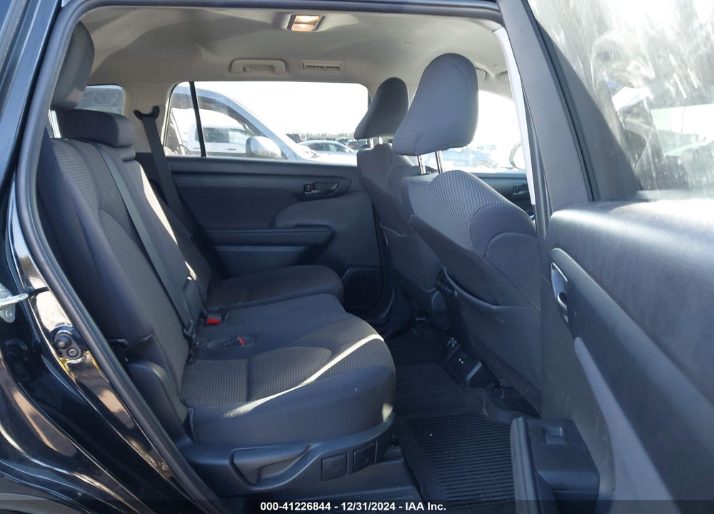 2020 TOYOTA HIGHLANDER LE VIN: 5TDZZRAH6LS512112