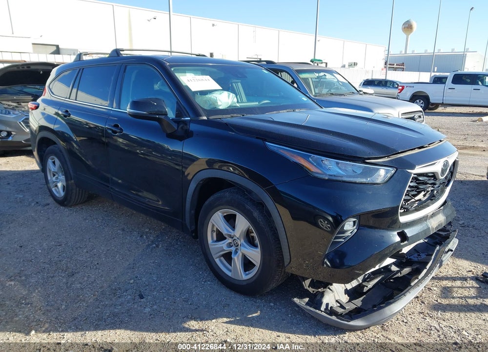 2020 TOYOTA HIGHLANDER LE VIN: 5TDZZRAH6LS512112